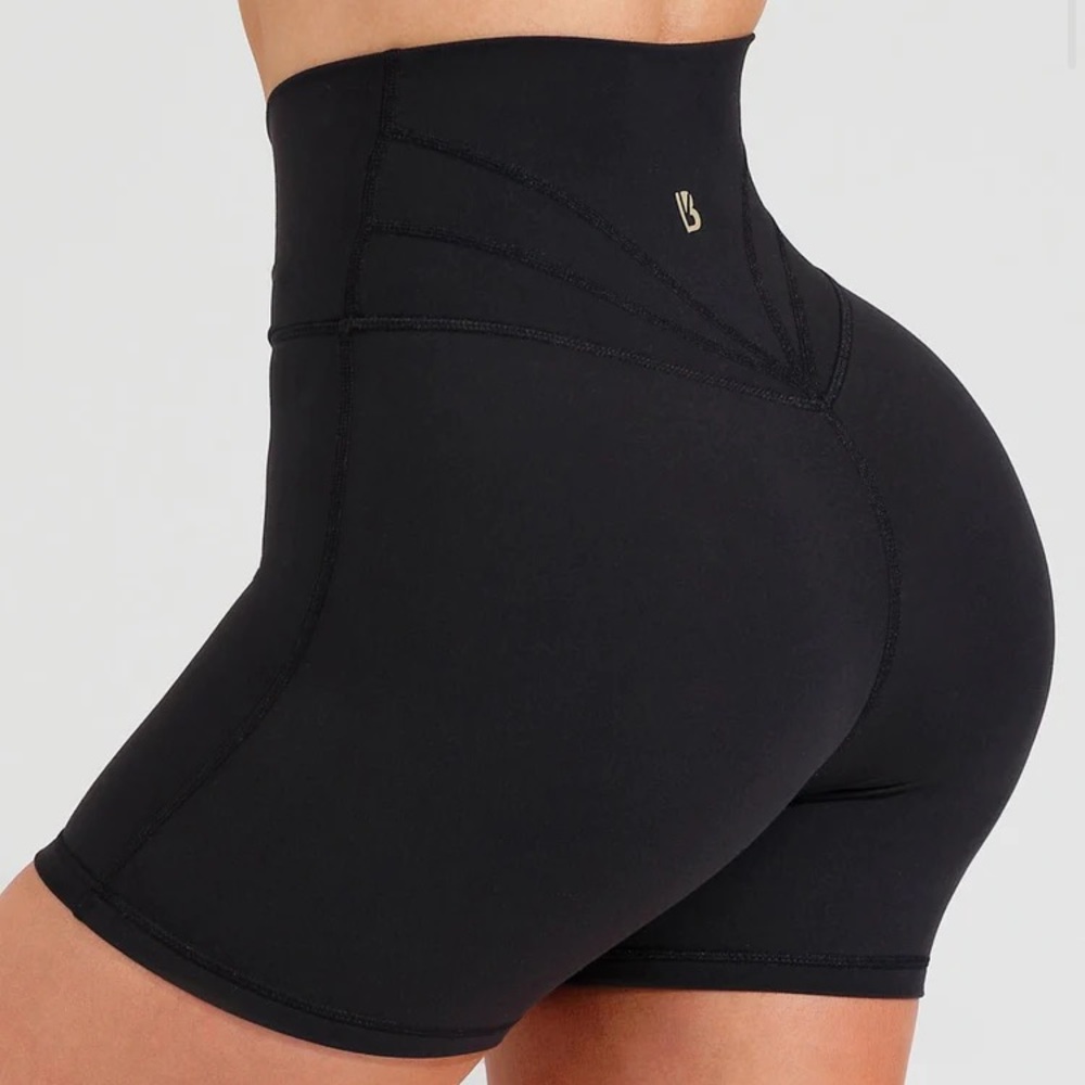 Buffbunny Siren Short, Onyx Black, Size S